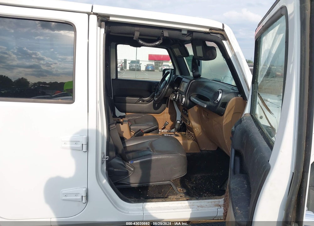 2015 JEEP WRANGLER UNLIMITED VIN: 1C4HJWEGXFL532954