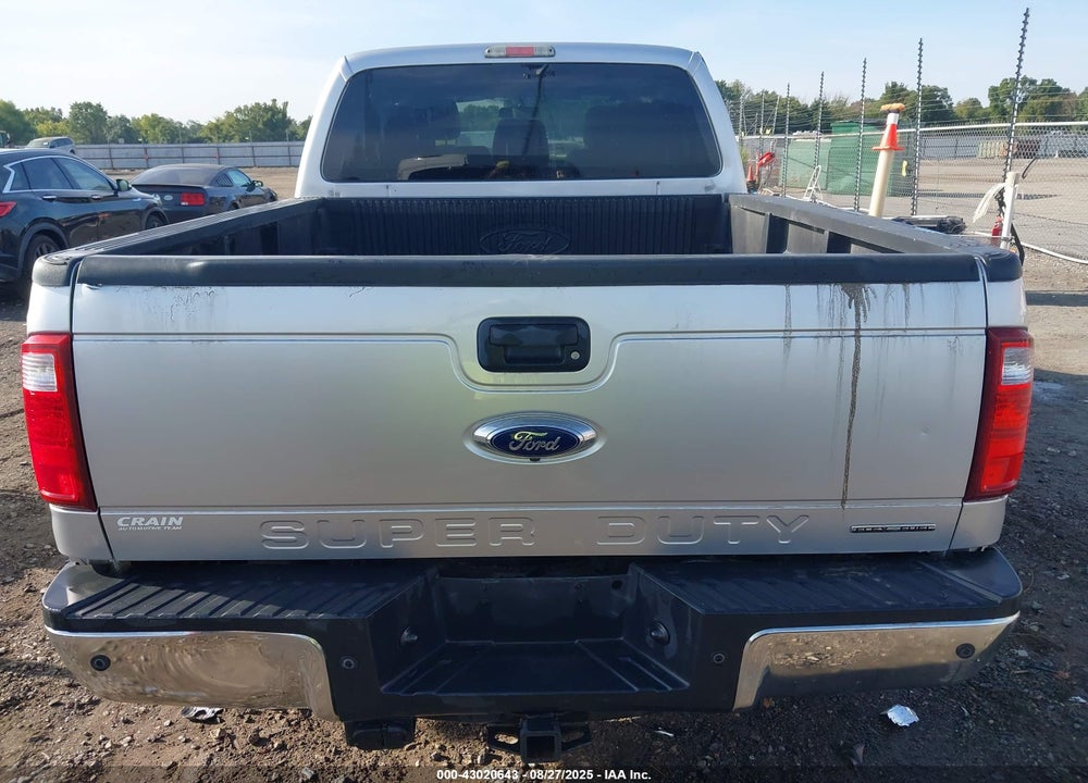 2016 FORD F-250 VIN: 1FT7W2B67GED09021