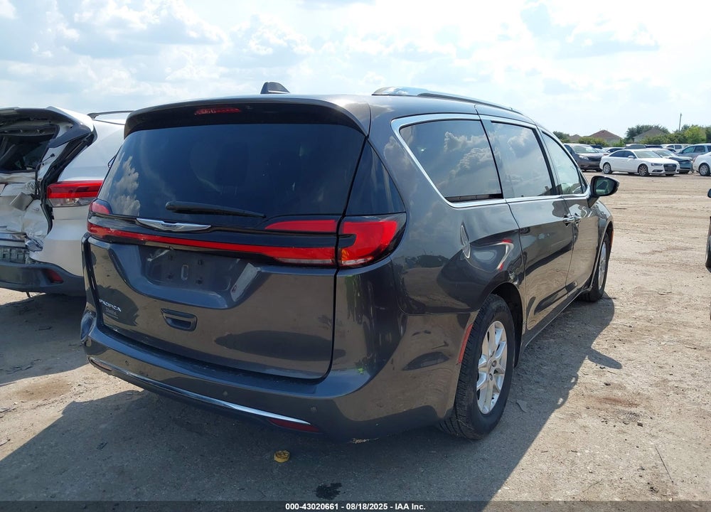 2021 CHRYSLER PACIFICA TOURING L VIN: 2C4RC1BG7MR552864