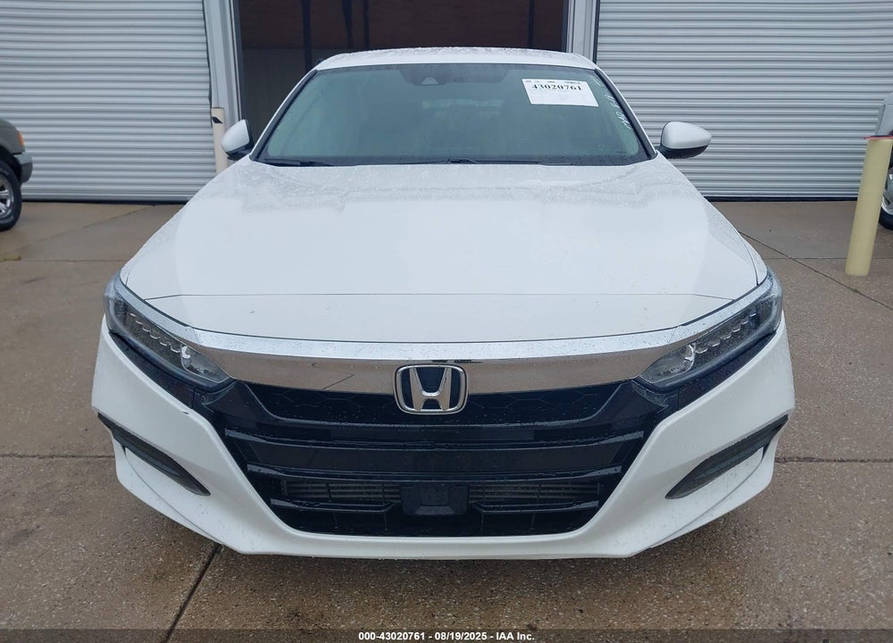 2018 HONDA ACCORD LX VIN: 1HGCV1F1XJA018443