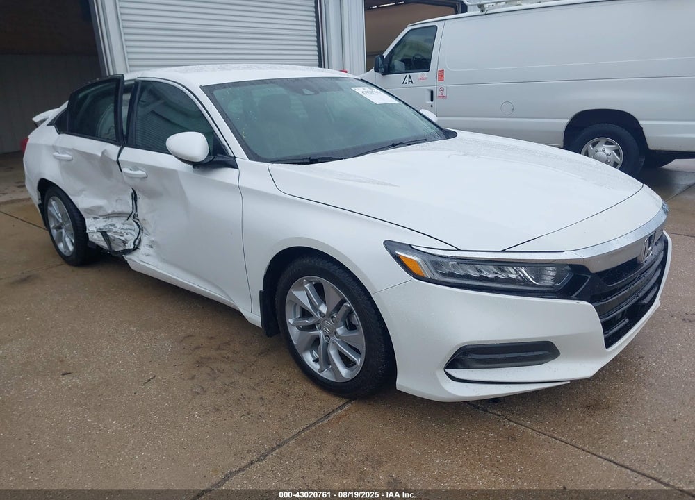 2018 HONDA ACCORD LX VIN: 1HGCV1F1XJA018443