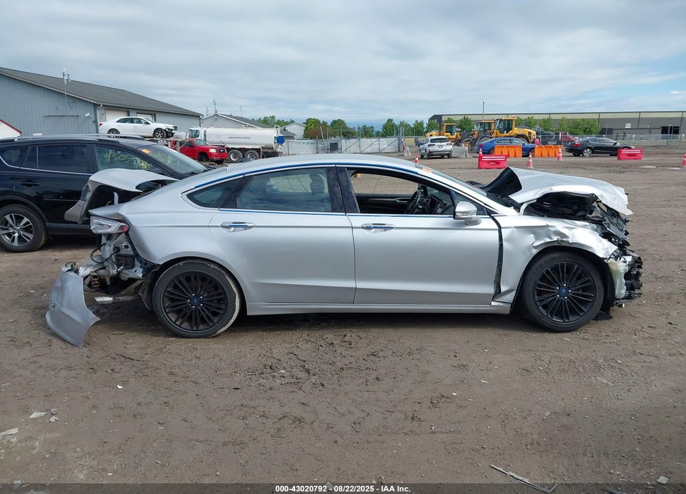2016 FORD FUSION VIN: 3FA6P0HD4GR256512