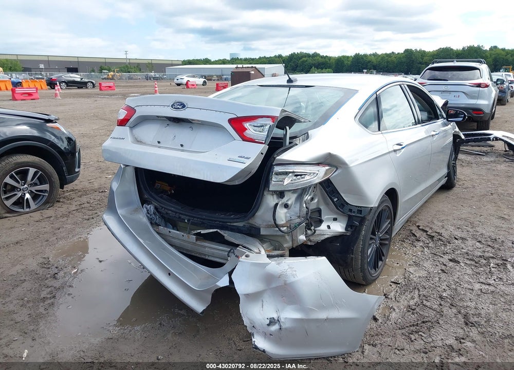 2016 FORD FUSION VIN: 3FA6P0HD4GR256512