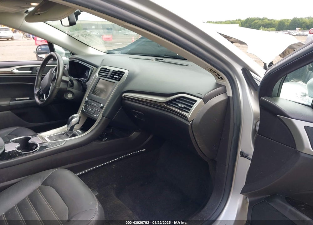 2016 FORD FUSION VIN: 3FA6P0HD4GR256512