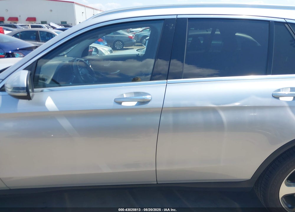 2016 MERCEDES-BENZ GLC CLASS VIN: WDC0G4JBXGF019403