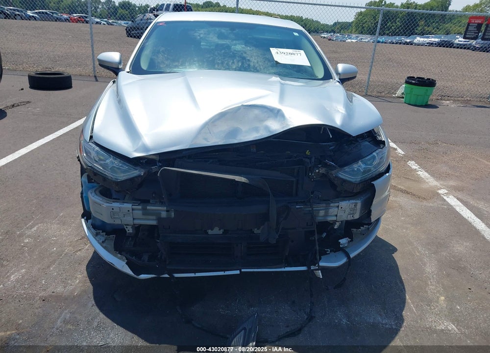 2017 FORD FUSION VIN: 3FA6P0H72HR411022