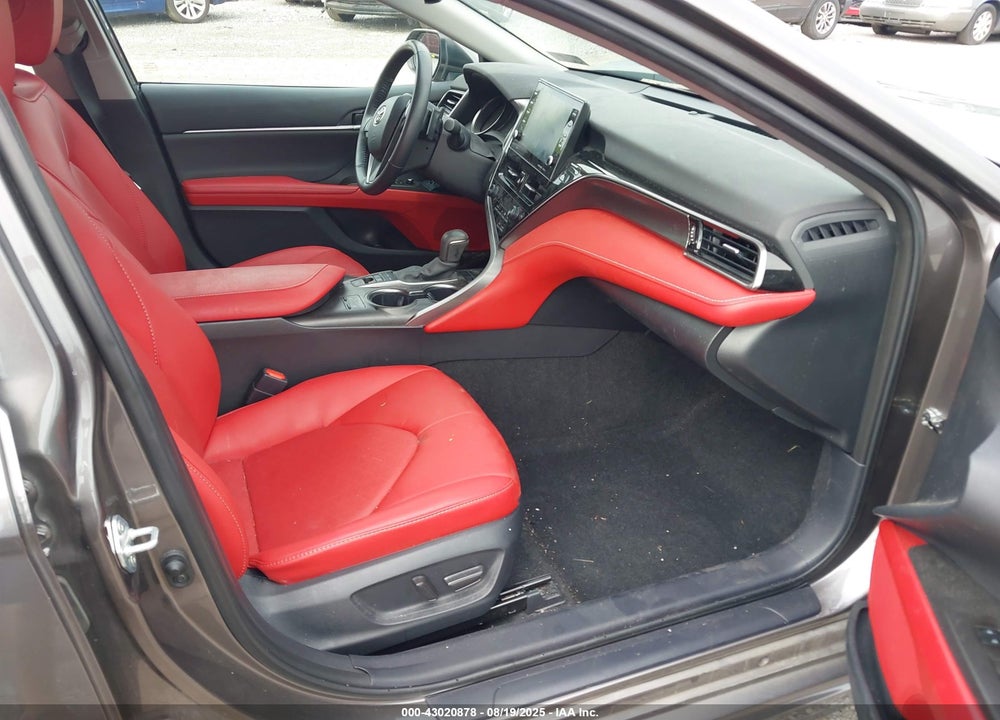 2024 TOYOTA CAMRY HYBRID VIN: 4T1K31AK4RU629512