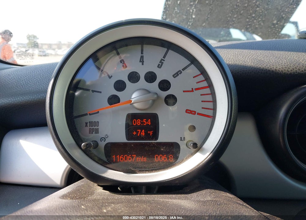 2010 MINI COOPER CLUBMAN VIN: WMWML3C53ATX37790