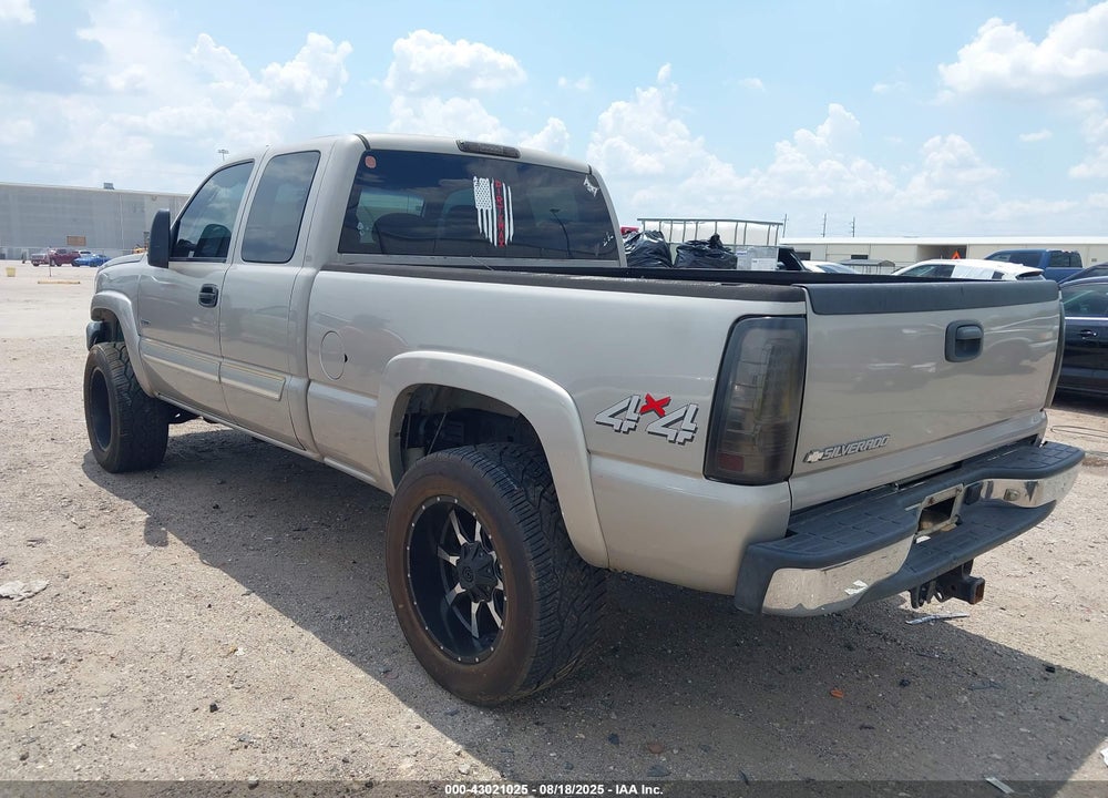 2007 CHEVROLET SILVERADO 2500HD CLASSIC LT1 VIN: 1GCHK29D07E186294