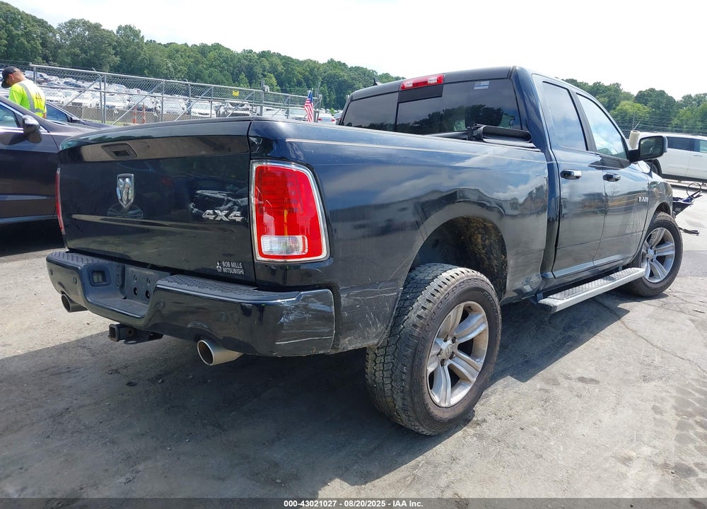 2013 RAM 1500 VIN: 1C6RR7HT4DS721668