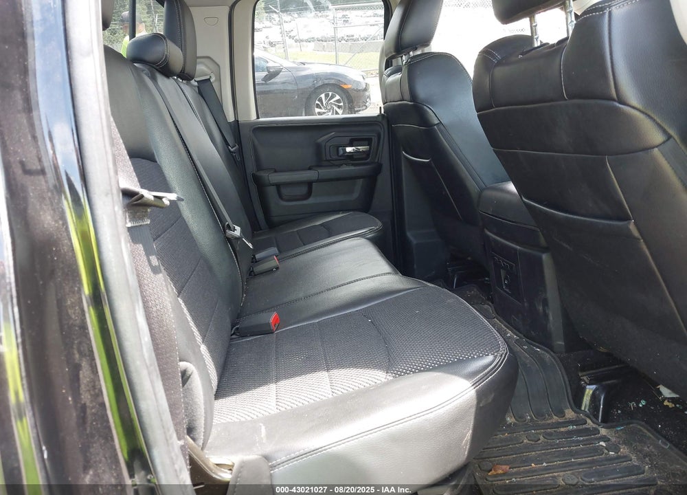 2013 RAM 1500 VIN: 1C6RR7HT4DS721668