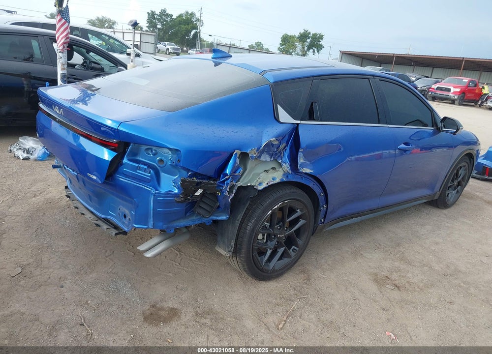 2025 KIA K4 VIN: 3KPFW4DC2SE099631