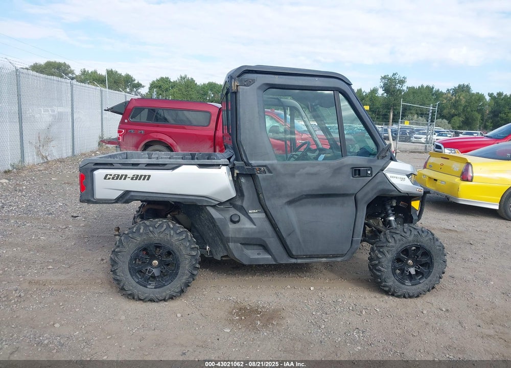 2019 CAN-AM DEFENDER XT CAB HD8 VIN: 3JBUFAN45KK000124