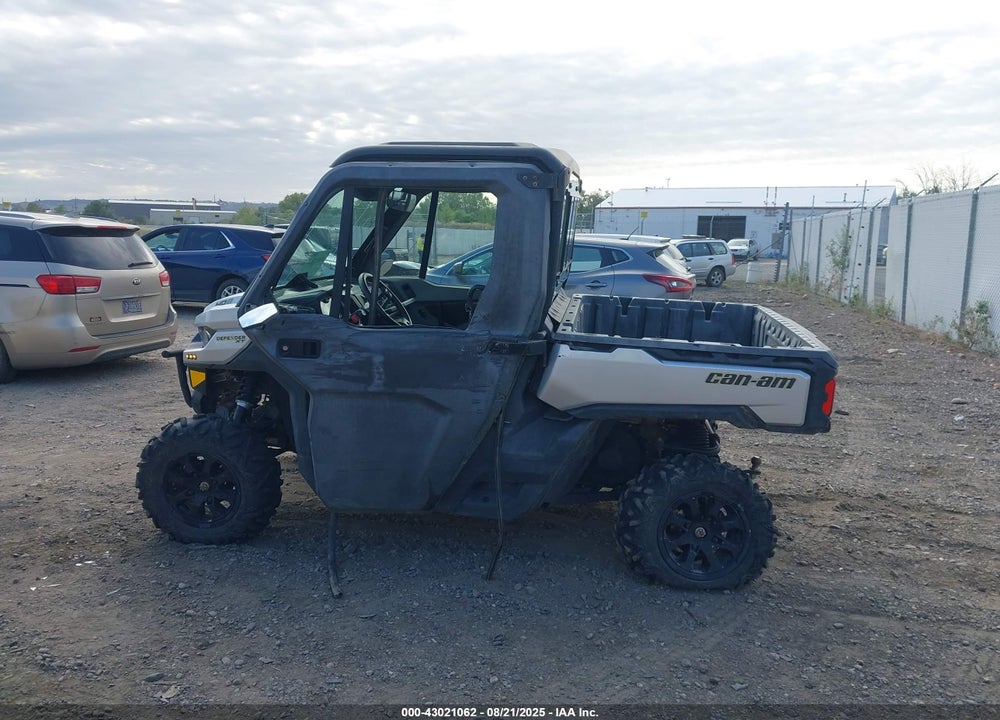 2019 CAN-AM DEFENDER XT CAB HD8 VIN: 3JBUFAN45KK000124