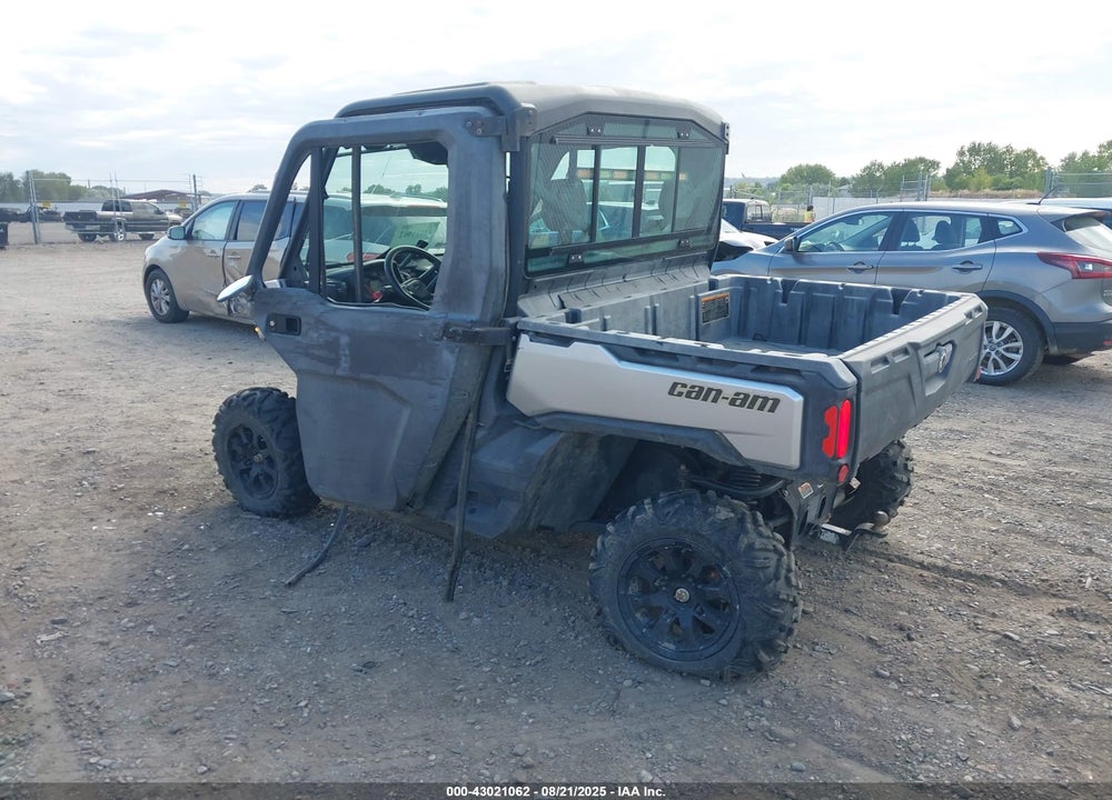 2019 CAN-AM DEFENDER XT CAB HD8 VIN: 3JBUFAN45KK000124