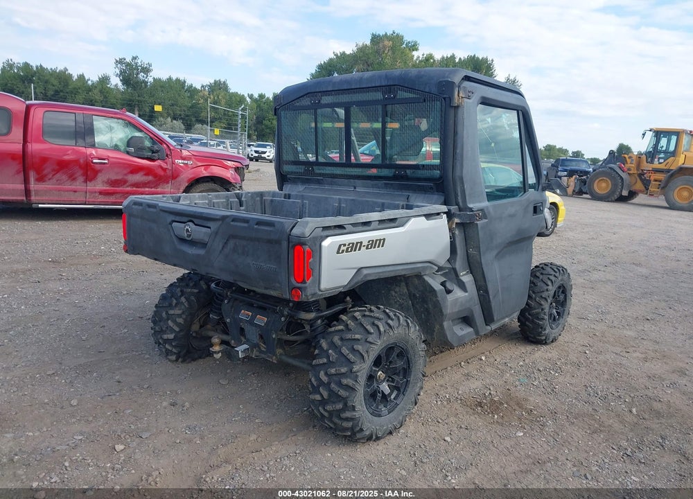 2019 CAN-AM DEFENDER XT CAB HD8 VIN: 3JBUFAN45KK000124