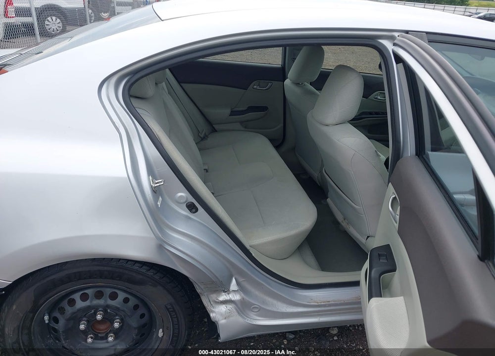 2012 HONDA CIVIC VIN: 2HGFB2F55CH588109