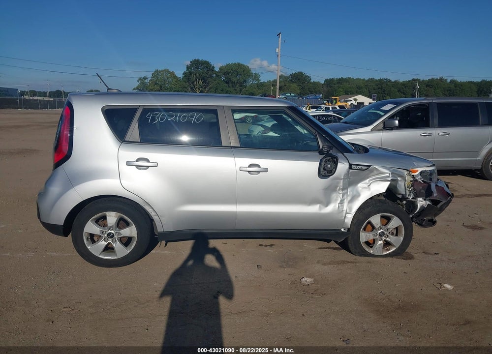 2017 KIA SOUL VIN: KNDJN2A24H7414693