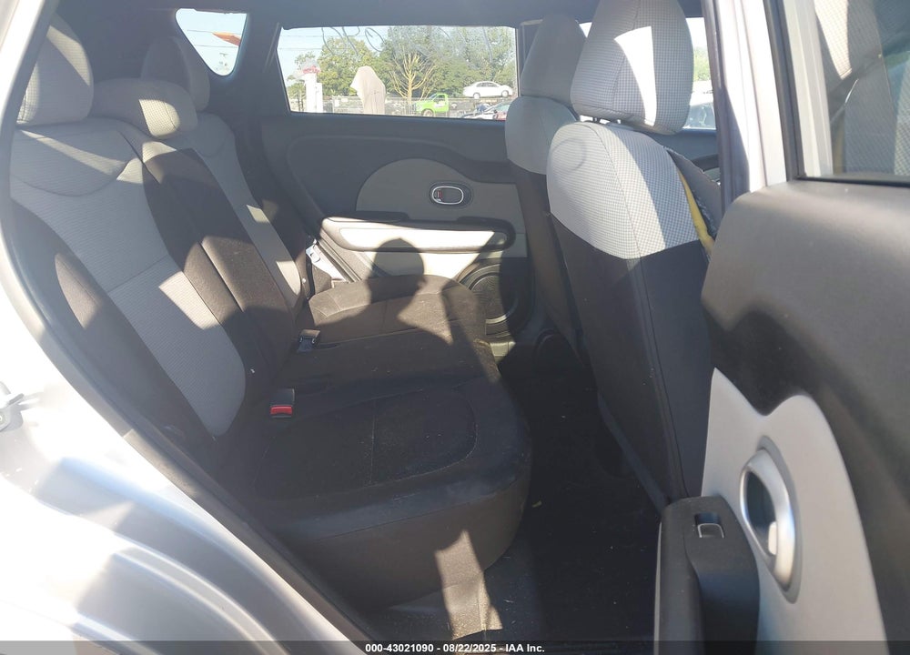 2017 KIA SOUL VIN: KNDJN2A24H7414693