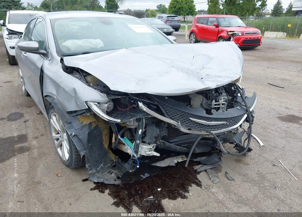 2015 CHRYSLER 200 VIN: 1C3CCCABXFN595624