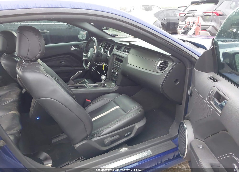 2014 FORD MUSTANG VIN: 1ZVBP8CF9E5290913
