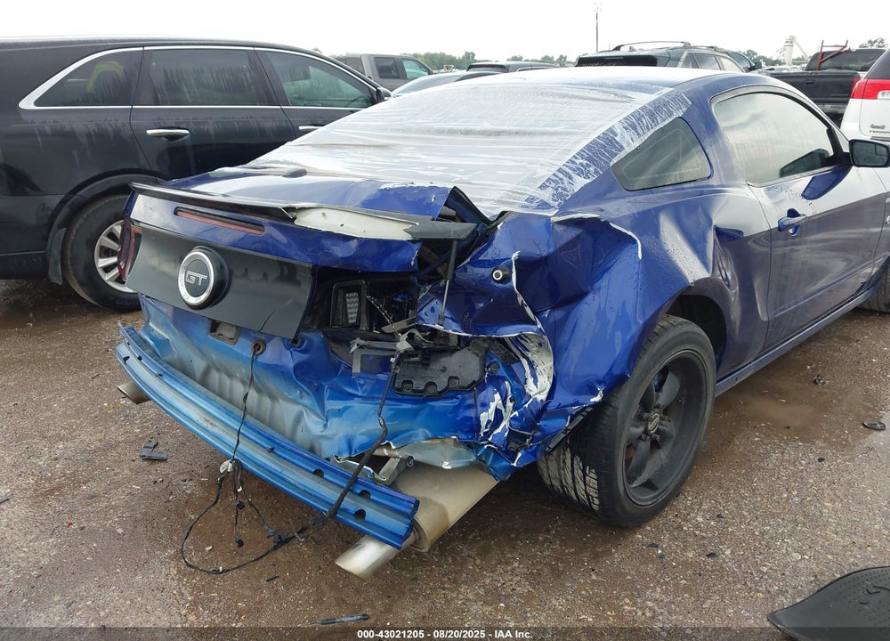 2014 FORD MUSTANG VIN: 1ZVBP8CF9E5290913