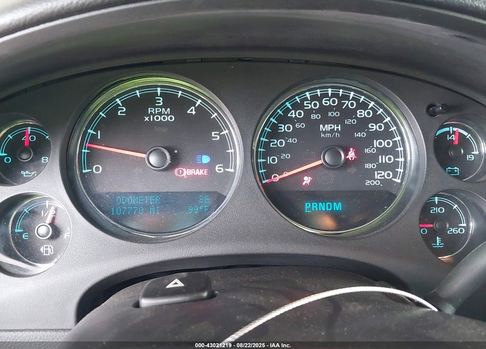 2013 CHEVROLET SUBURBAN 1500 VIN: 1GNSCJE03DR250484