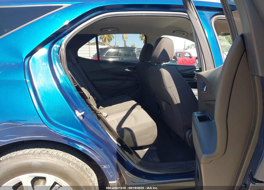 2021 CHEVROLET EQUINOX VIN: 2GNAXUEV9M6125241
