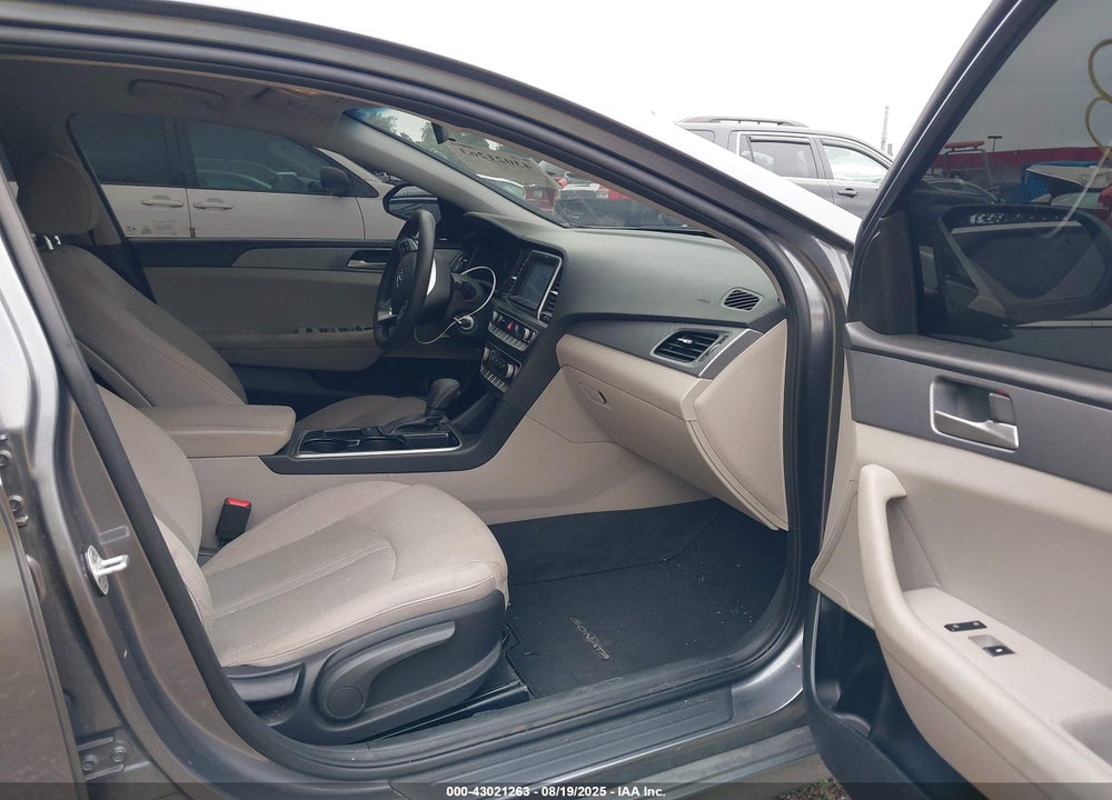 2018 HYUNDAI SONATA SE VIN: 5NPE24AF6JH720367