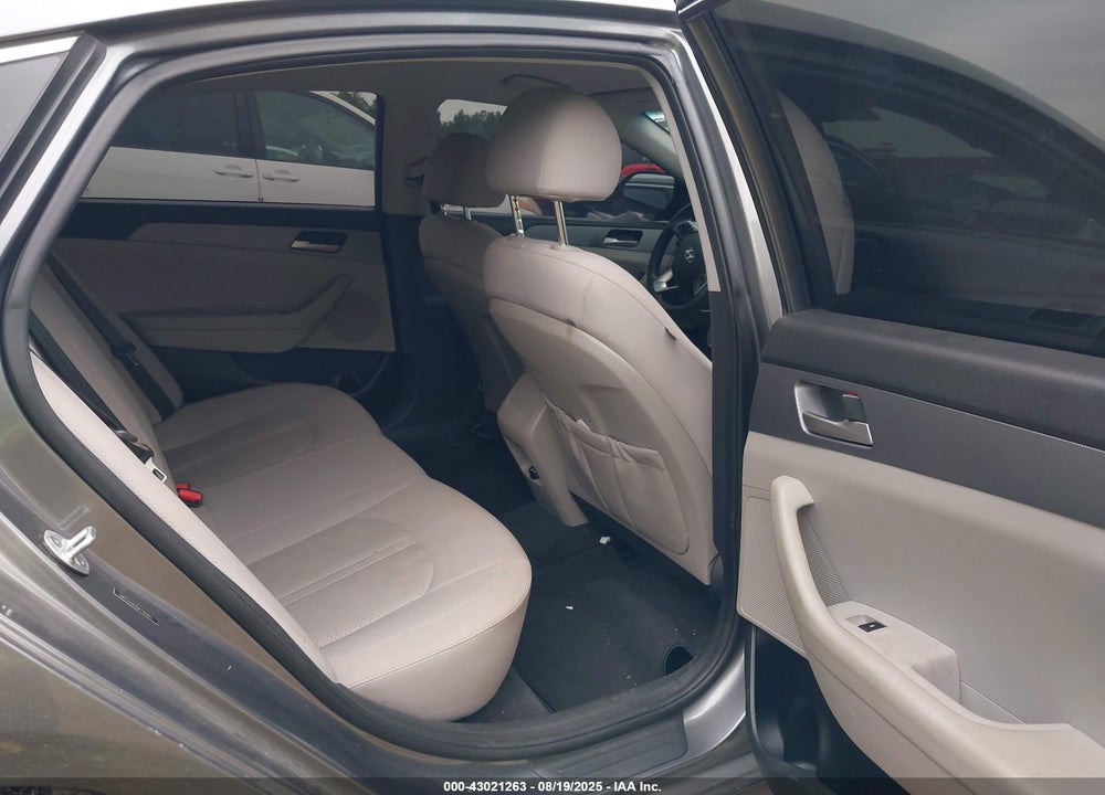 2018 HYUNDAI SONATA SE VIN: 5NPE24AF6JH720367