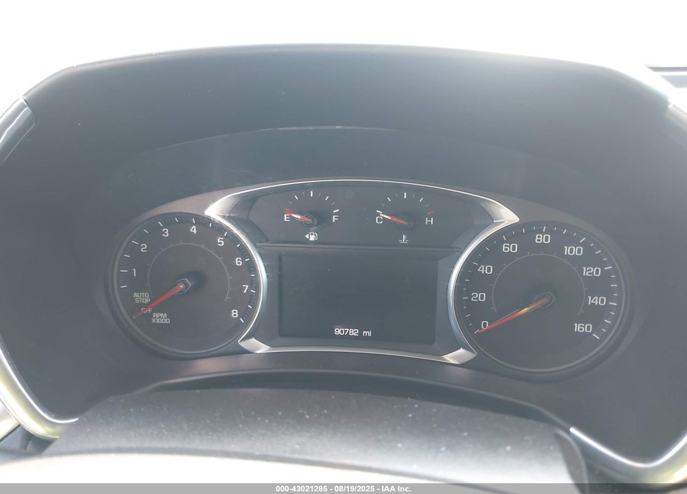 2019 CHEVROLET EQUINOX VIN: 2GNAXKEV3K6303646
