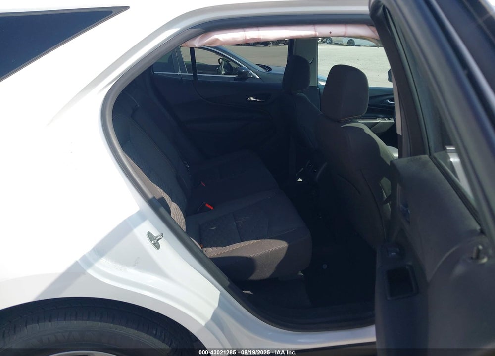 2019 CHEVROLET EQUINOX VIN: 2GNAXKEV3K6303646