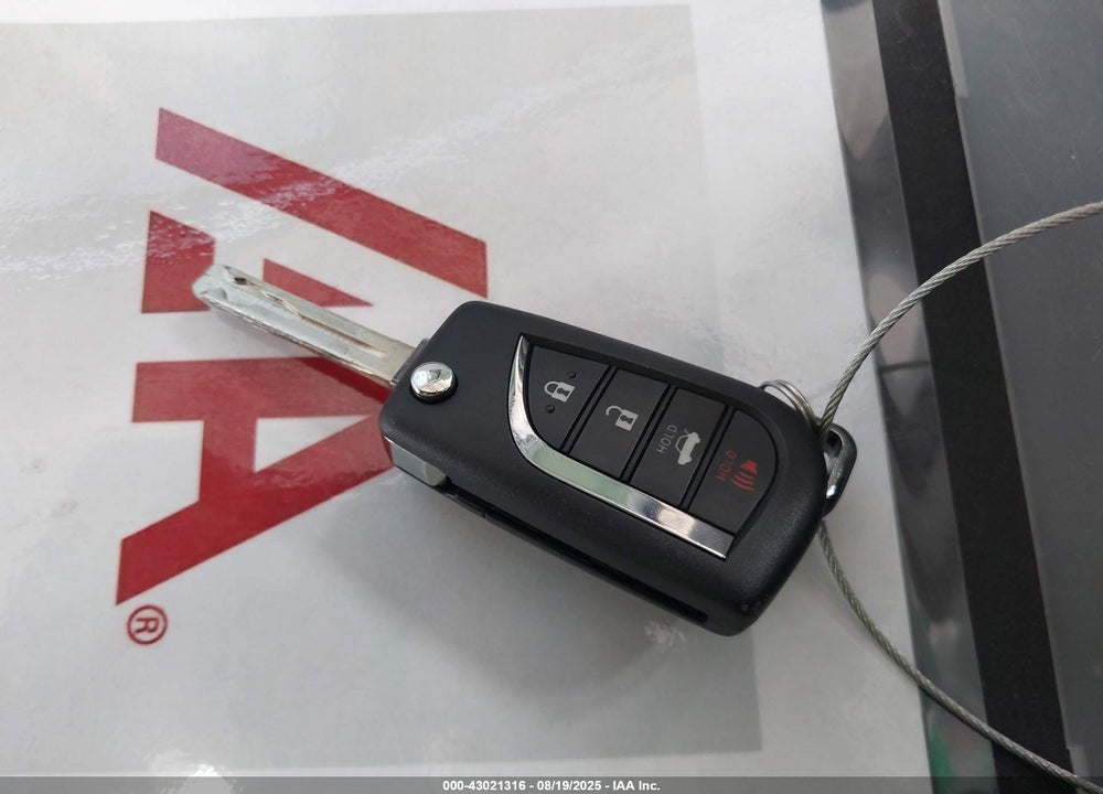 2025 TOYOTA COROLLA VIN: 5YFB4MDE1SP292857