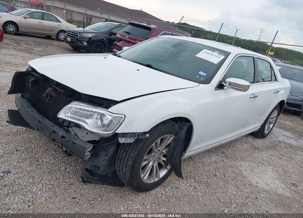 2016 CHRYSLER 300 VIN: 2C3CCAEG5GH358107
