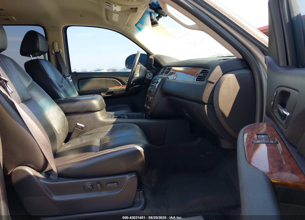 2007 CHEVROLET TAHOE VIN: 1GNFC13J37R308904