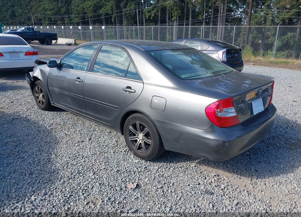 2002 TOYOTA CAMRY LE VIN: JTDBE32K020060079
