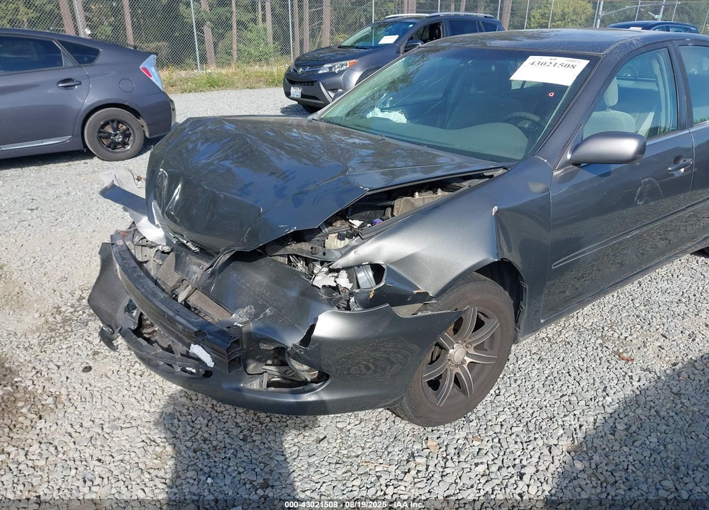 2002 TOYOTA CAMRY LE VIN: JTDBE32K020060079