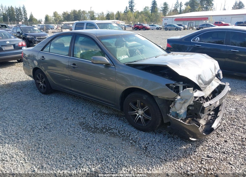 2002 TOYOTA CAMRY LE VIN: JTDBE32K020060079