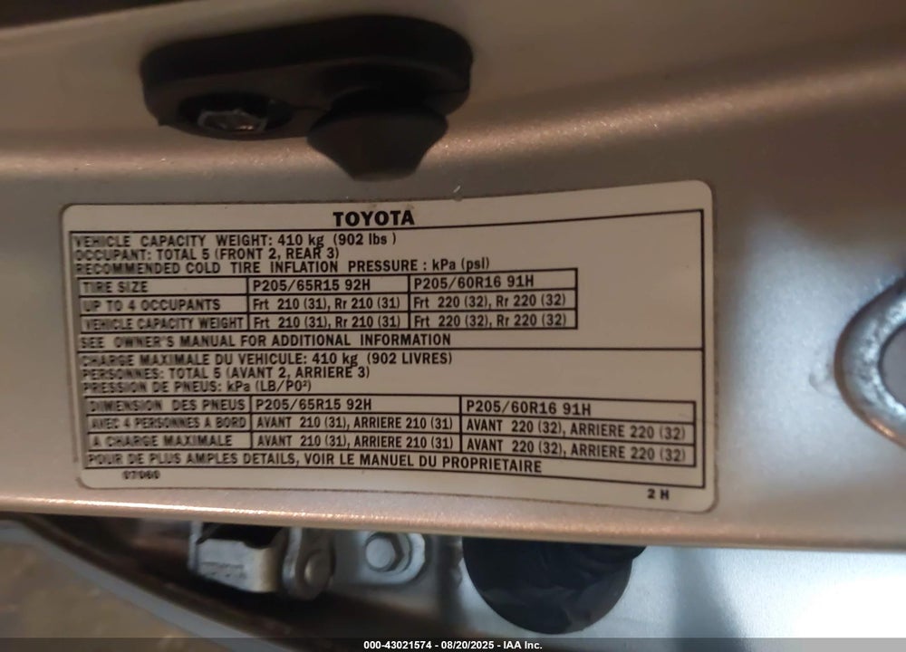 2000 TOYOTA AVALON XLS VIN: 4T1BF28B5YU039563