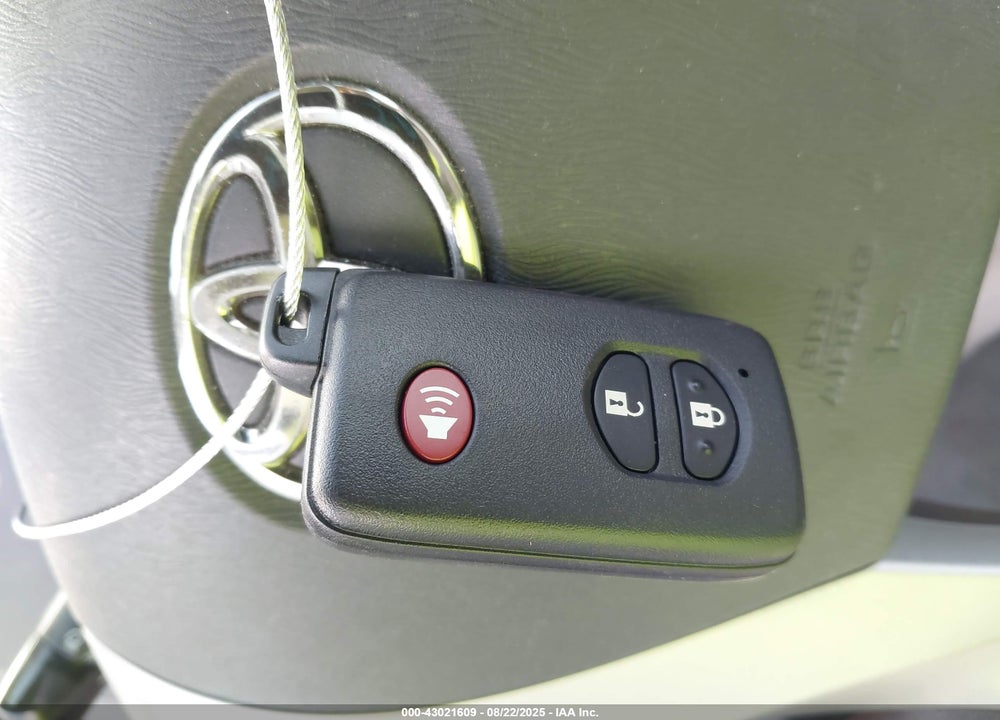 2011 TOYOTA PRIUS VIN: JTDKN3DU0B1403918