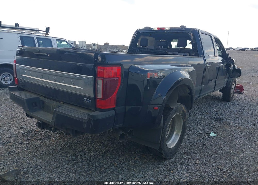 2022 FORD F-450 PLATINUM VIN: 1FT8W4DT0NEF77800