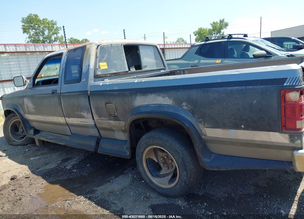 1992 DODGE DAKOTA VIN: 1B7GL23Y2NS520540