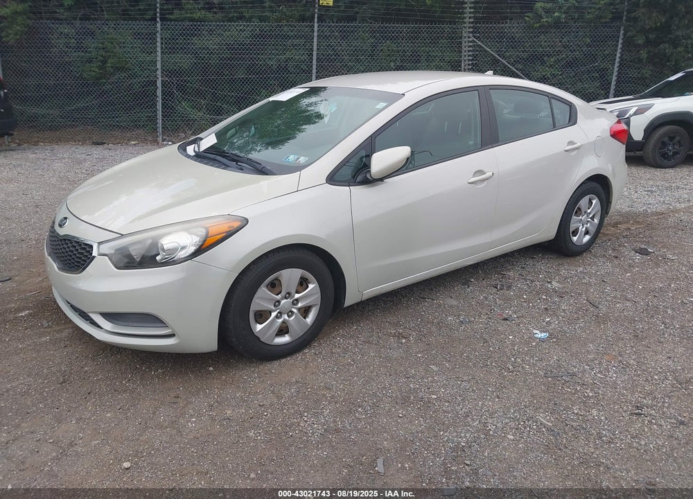 2015 KIA FORTE VIN: KNAFK4A60F5395854