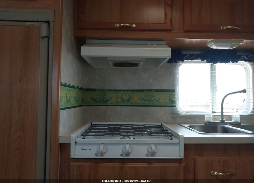 2003 COACHMEN OTHER VIN: 1TC2B215X31204316