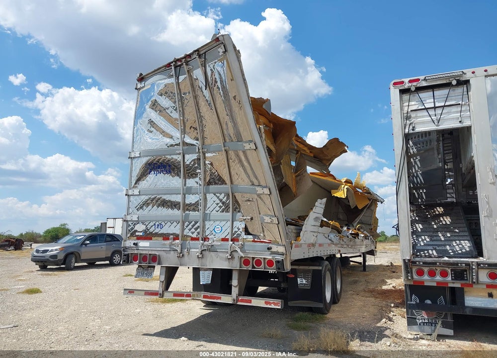 2005 UTILITY TRAILER MFG --- VIN: 1UYVS25385U444713