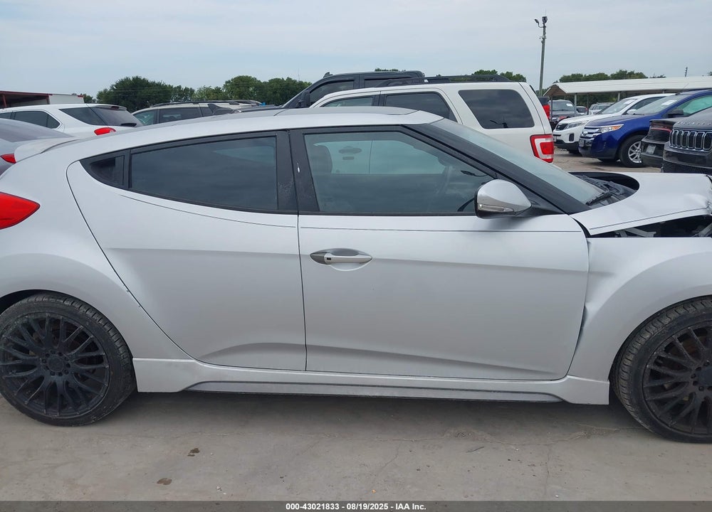 2015 HYUNDAI VELOSTER VIN: KMHTC6AE6FU243357