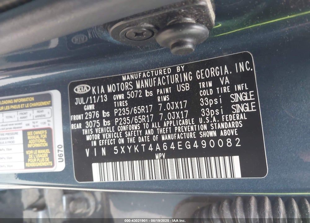 2014 KIA SORENTO VIN: 5XYKT4A64EG490082