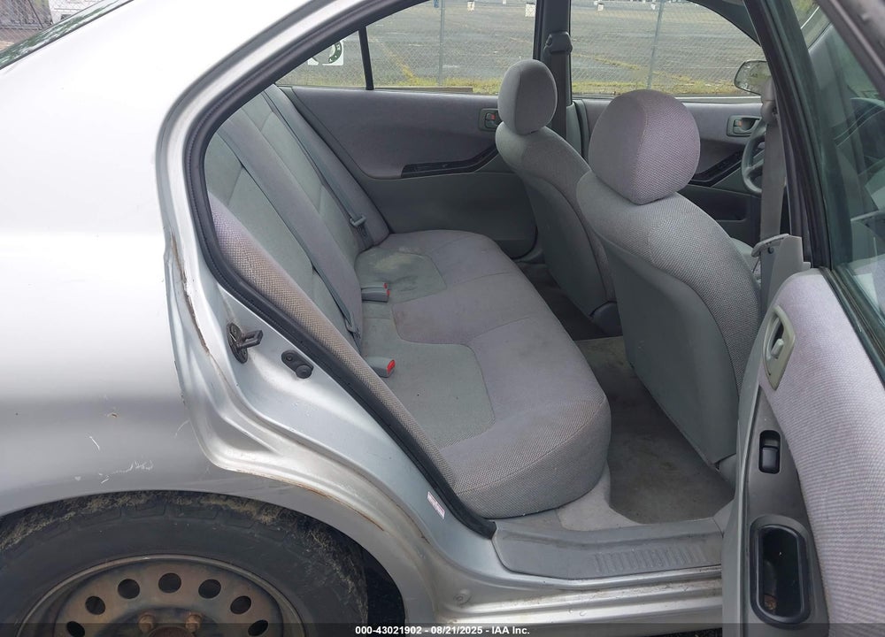 2001 MITSUBISHI GALANT DE VIN: 4A3AA36G61E226990