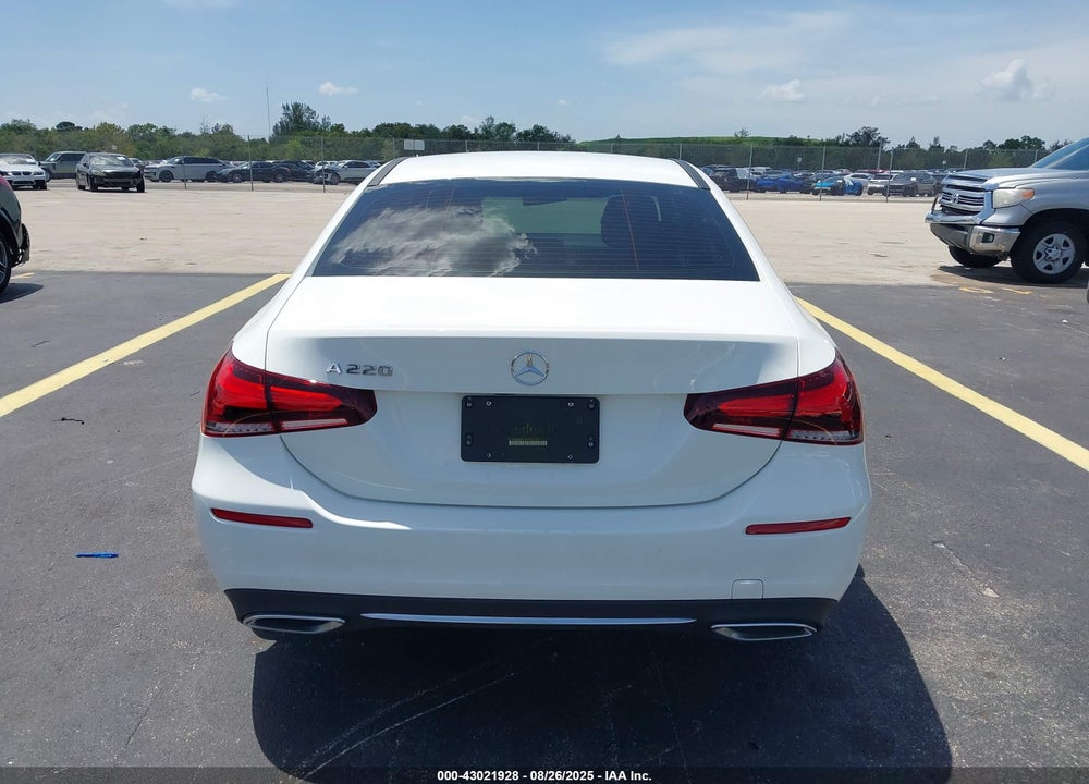 2020 MERCEDES-BENZ A 220 VIN: W1K3G4EB7LJ212733