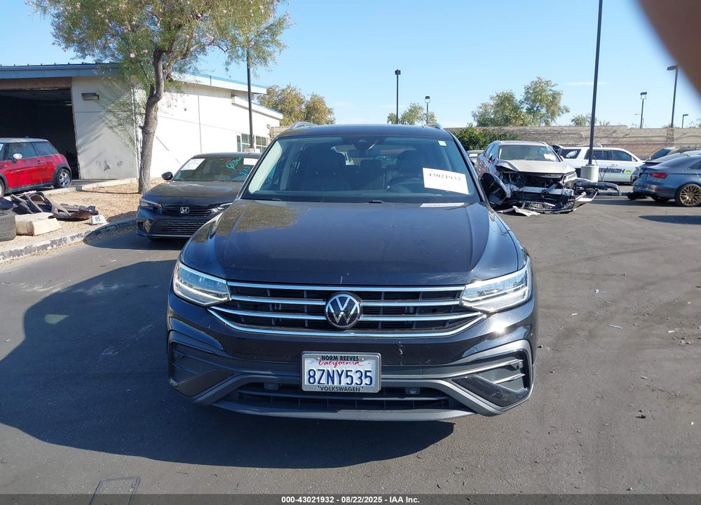 2022 VOLKSWAGEN TIGUAN VIN: 3VV3B7AX6NM016530